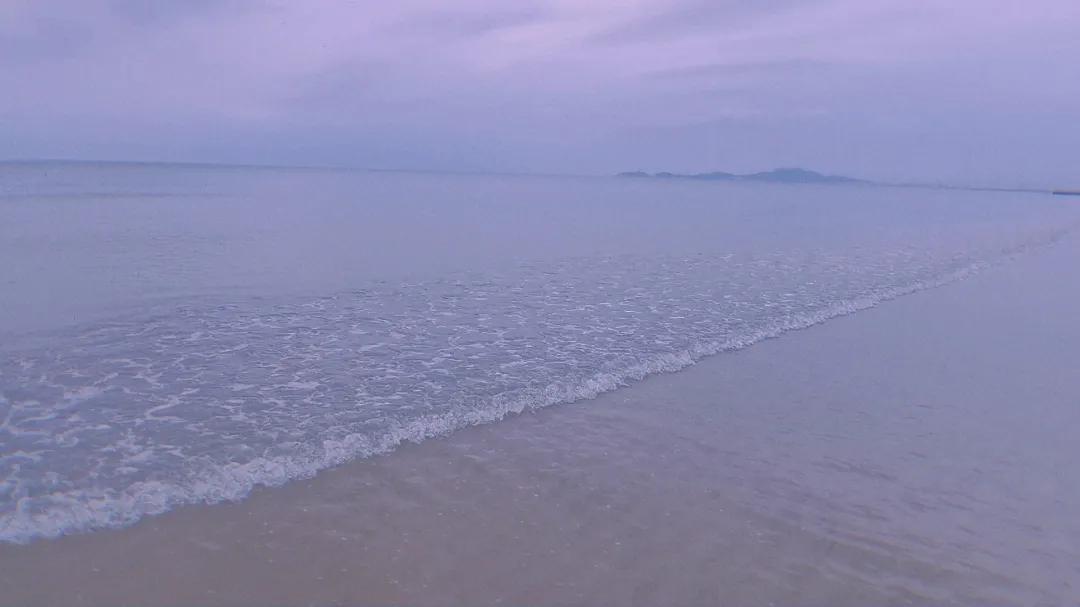 描写大海的句子唯美短句（看大海感悟人生的句子）