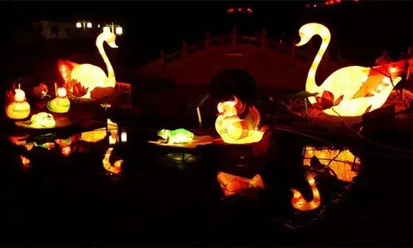 关于元宵节古诗有哪些（关于元宵节的古诗七言绝句）