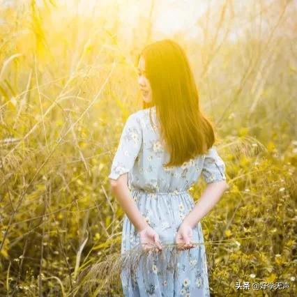 女人似水的经典语录（赞美女人柔情似水的句子）
