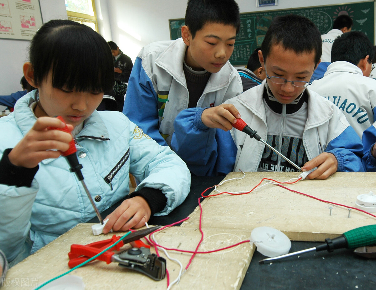 科技节活动方案策划（小学科技节新颖的方案）