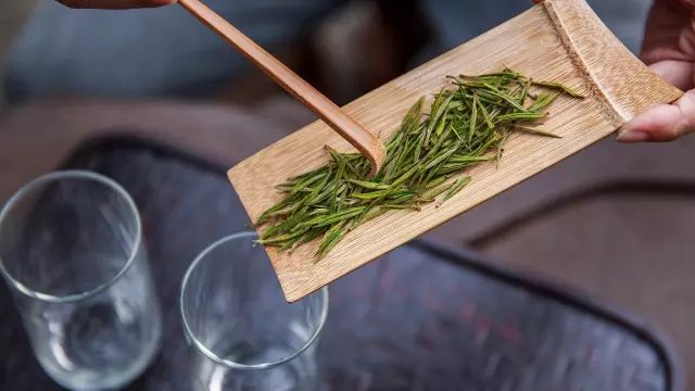 关于茶的唯美句子（茶道感悟人生的短句）