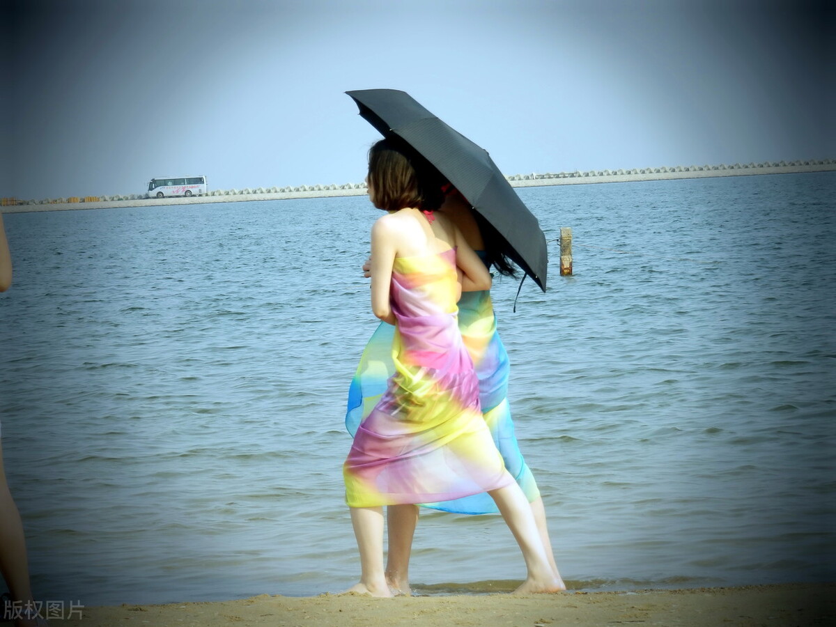 关于炎热夏季的诗句（夏日炎炎的最佳诗句）