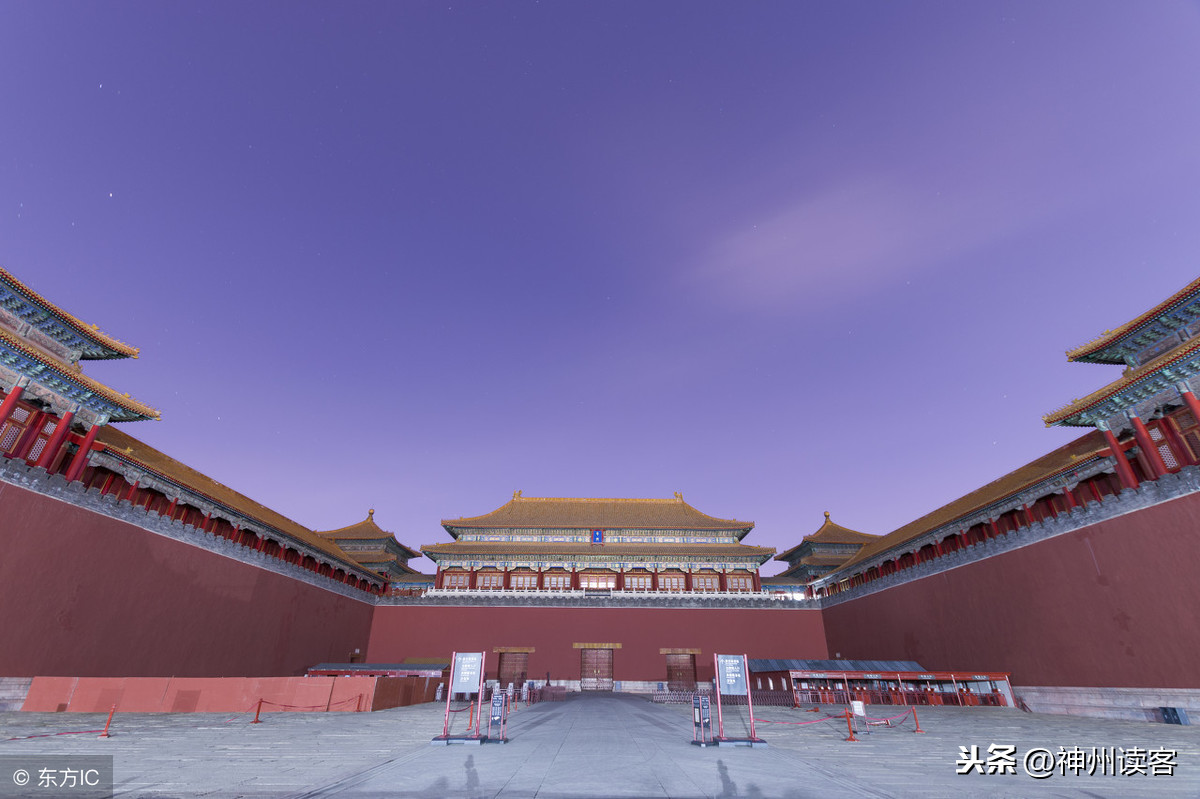 关于中国梦的诗歌有哪些（10首很短的红色爱国诗歌）