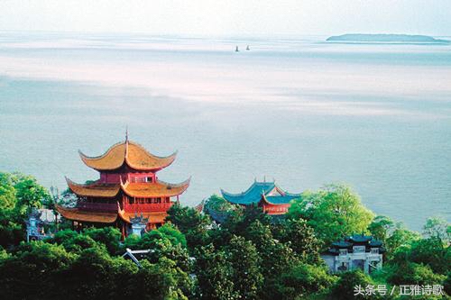 登岳阳楼杜甫（登岳阳楼的情感赏析）
