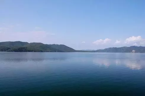 励志的诗词经典语录（激励斗志的诗句鉴赏）