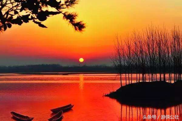 海日生残夜下一句是什么（海日生残夜全诗及赏析）