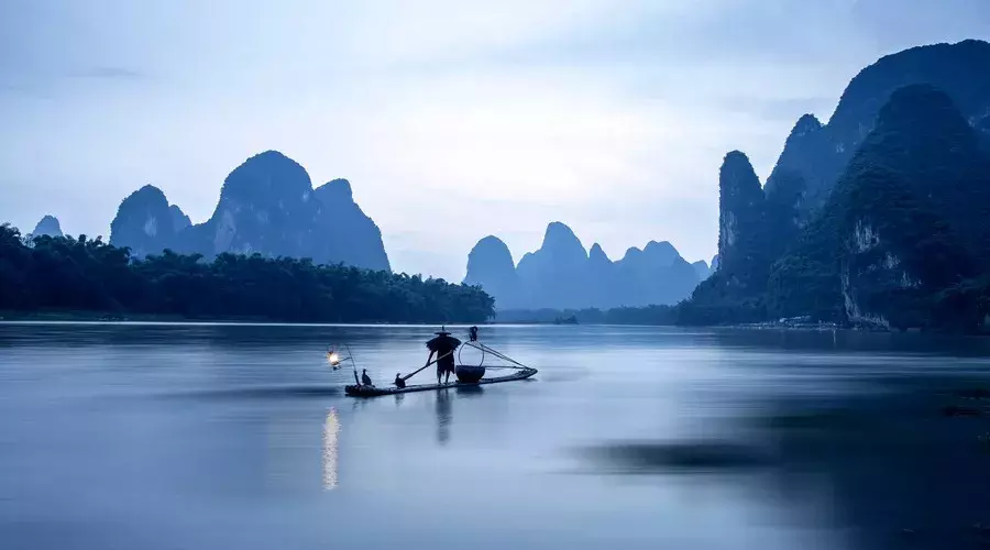 汪国真诗集经典句子（经典民国现代诗分享）