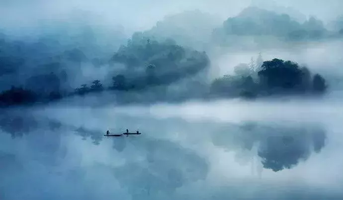 万里悲秋常作客什么意思（万里悲秋常作客全诗解释）