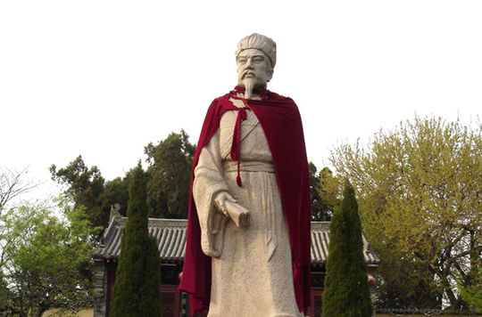 云横秦岭家何在下一句（左迁至蓝关示侄孙湘赏析）