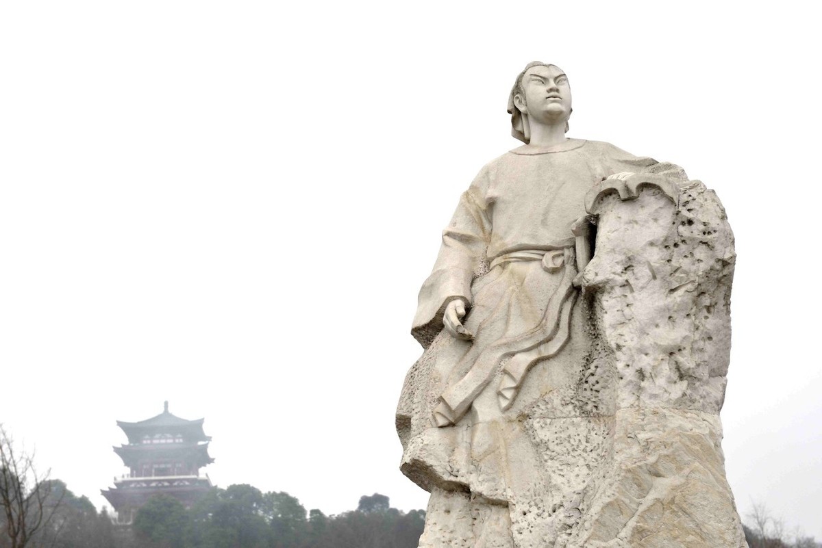 坚定信心的诗句有什么（形容思想坚定的诗句）