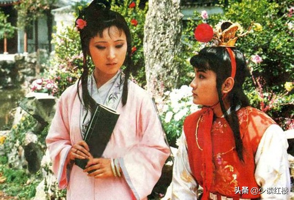 葬花吟原文（葬花吟逐句赏析）