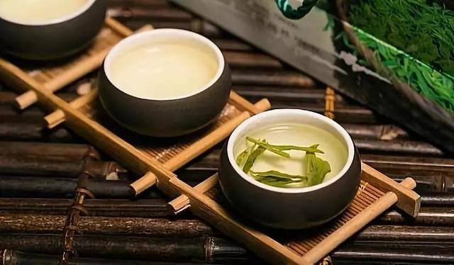 关于喝茶的诗句（最高境界的茶道诗句）