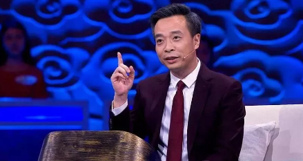 朝发白帝城古诗的意思（早发白帝城翻译意思）