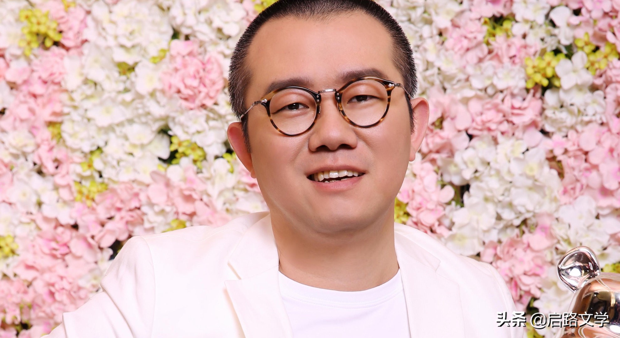 表达爱情的句子经典（打动人心的爱情句子）