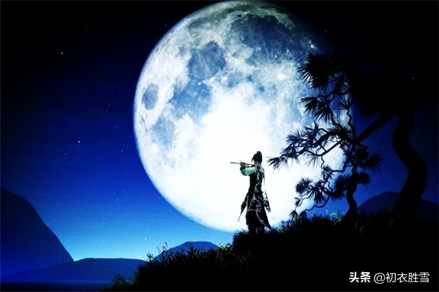 八月十五夜月二首杜甫（杜甫八月十五夜月赏析）