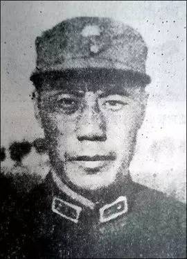 关于革命烈士的诗歌有哪些（纪念红岩革命烈士的诗词鉴赏）
