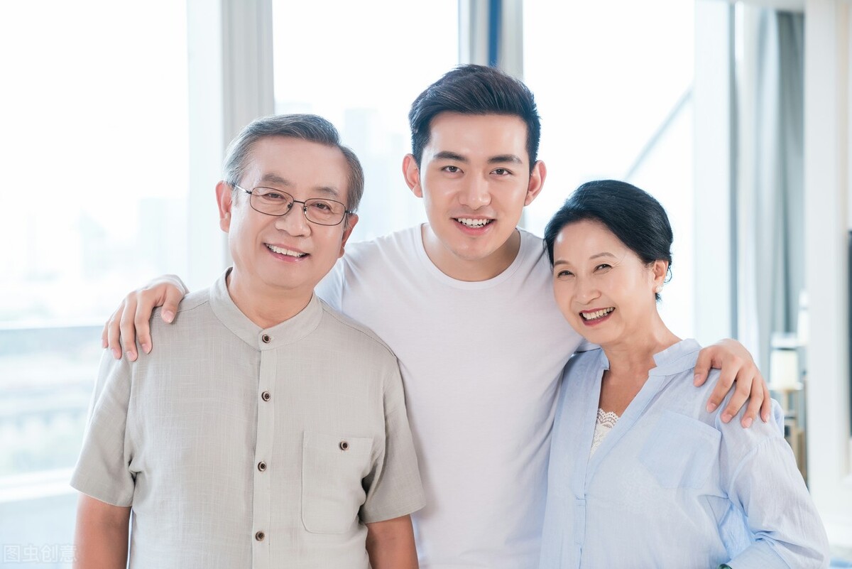 天下无不是的父母道理（天下无不是之父母正确含义）