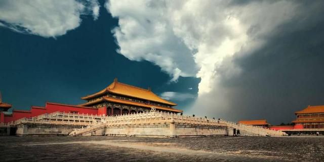 爱国格言和古诗词（和爱国有关的诗）