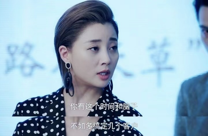 雷人语句经典霸气（雷人雷语经典语录短句）