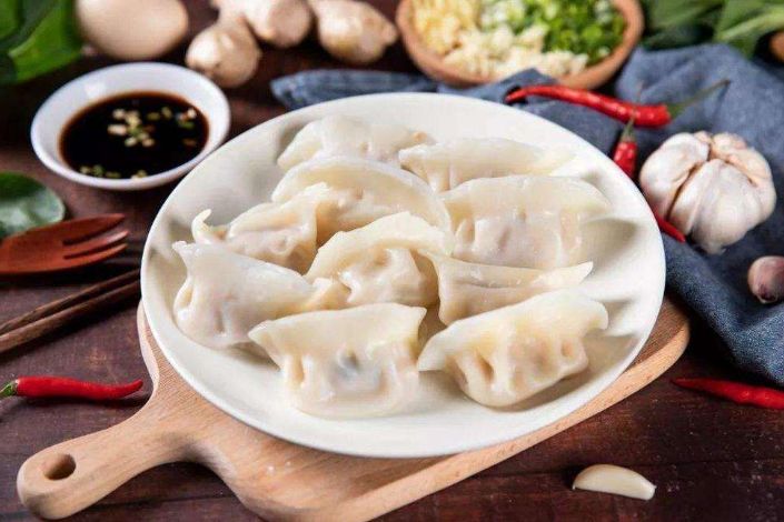 冬至吃饺子的诗句（描写吃饺子的古诗词）