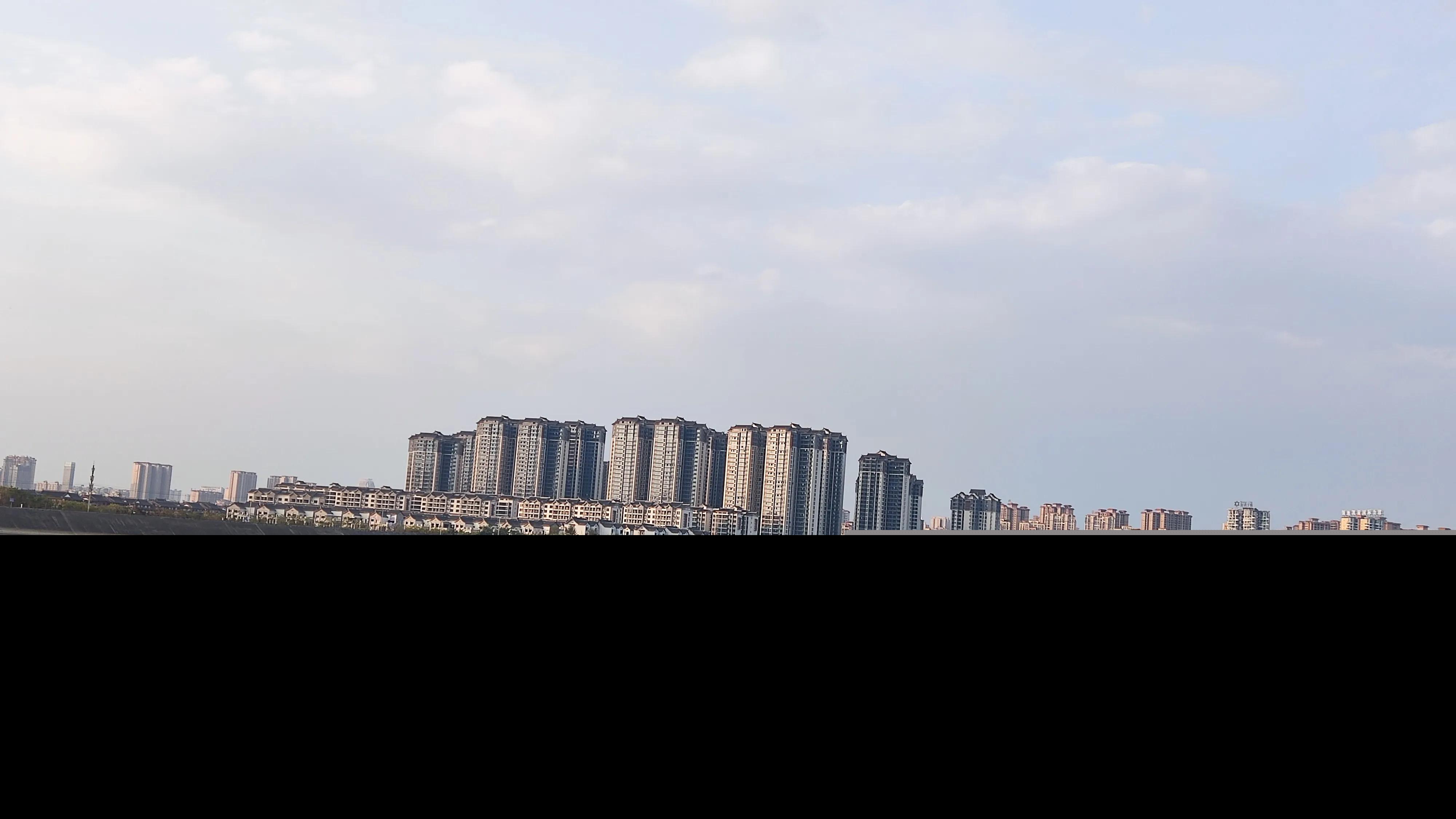 逢场作戏什么意思（ 逢场作戏意思解释）
