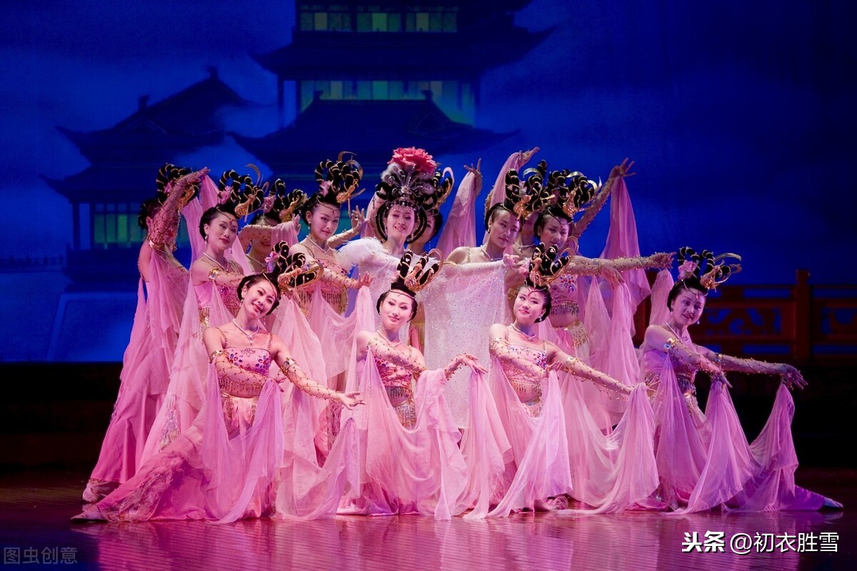 元旦诗歌大全（元旦诗歌朗诵大全经典）