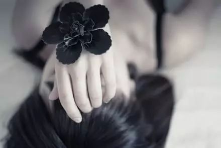 路过心上的句子伤感（人生路过的风景的句子）