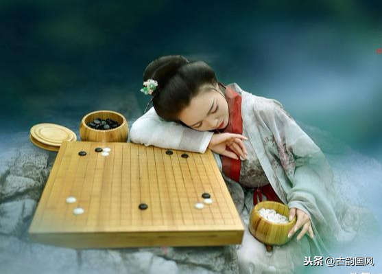 苏轼诗词最佳十首（苏轼最经典的诗词）