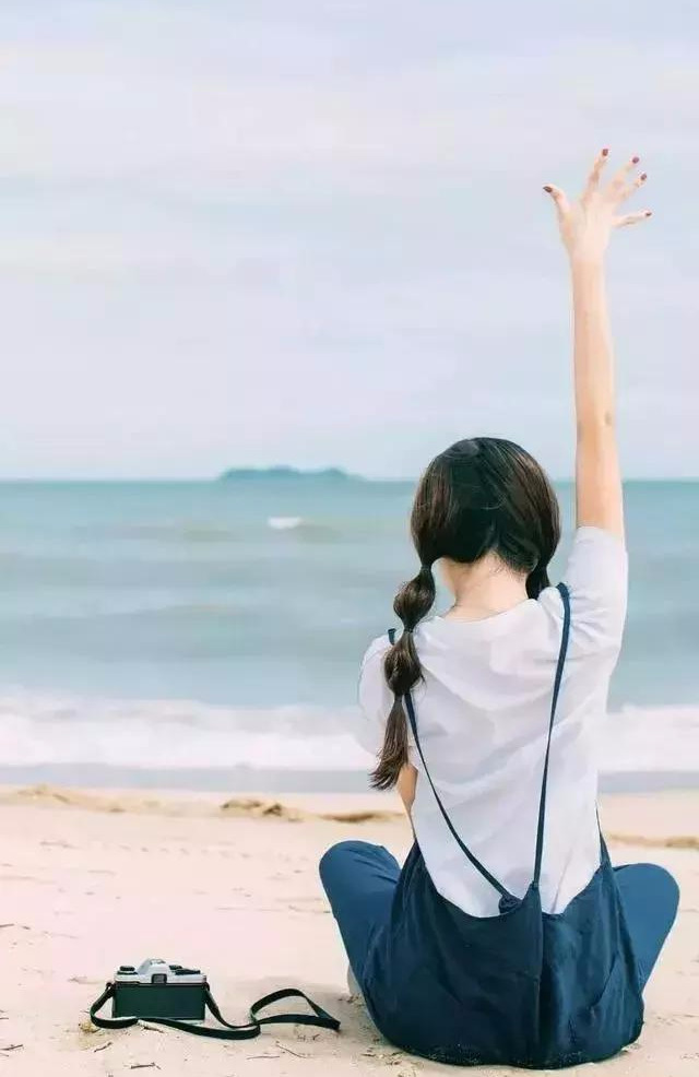 伤感堕落个性签名（自我堕落的伤感句子）
