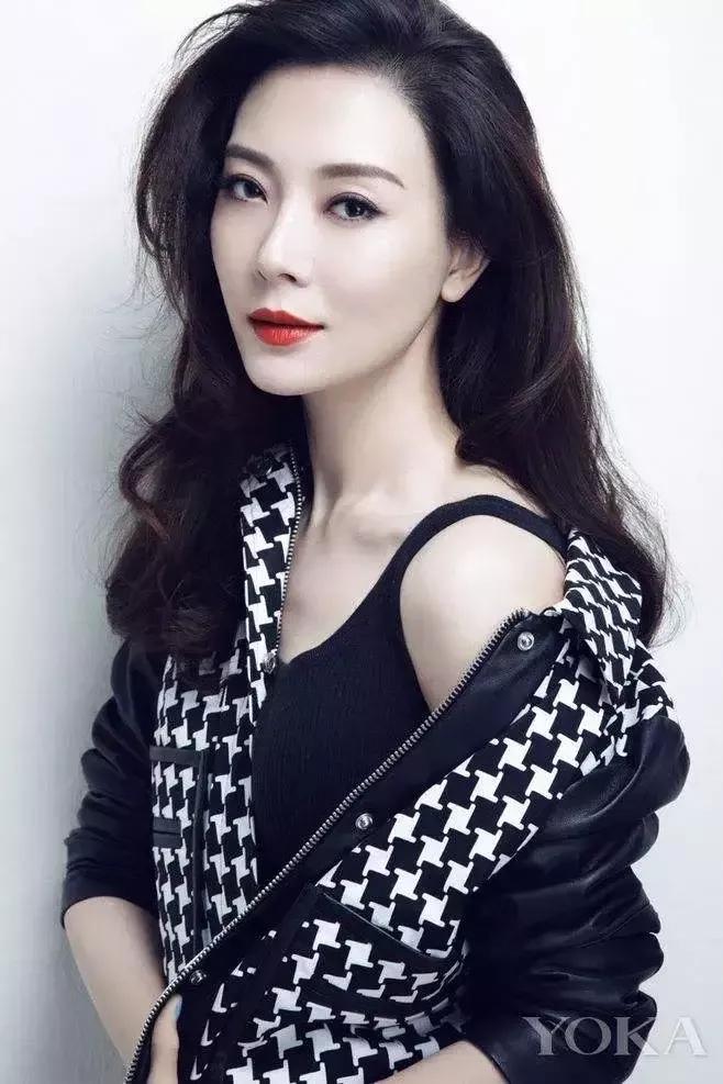 形容女人有气质有涵养的句子（女人气质高雅的句子）