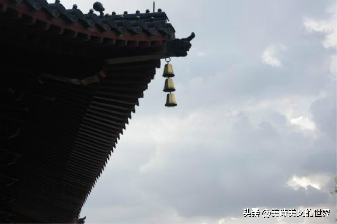 万里悲秋常作客百年多病独登台（杜甫登高原文）