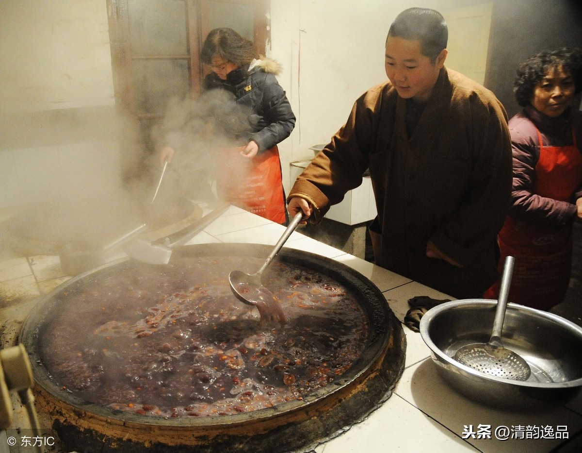 描写腊八粥的诗句（关于腊八节的诗词佳句）