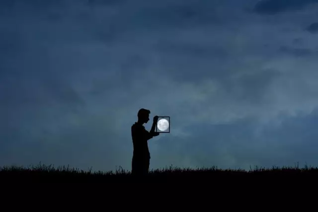 现代诗歌精选（很小众却很惊艳的现代诗）