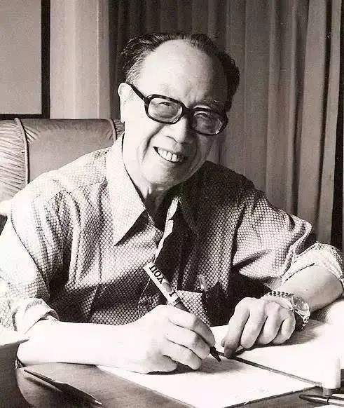 爱读书的名人名言（关于读书的名言10句）