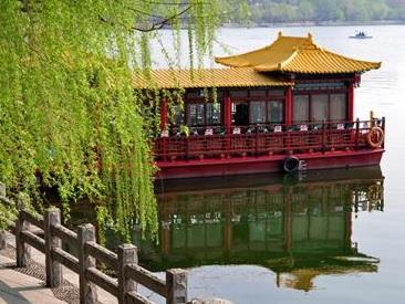 移家别湖上亭原文是什么（移家别湖上亭翻译赏析）