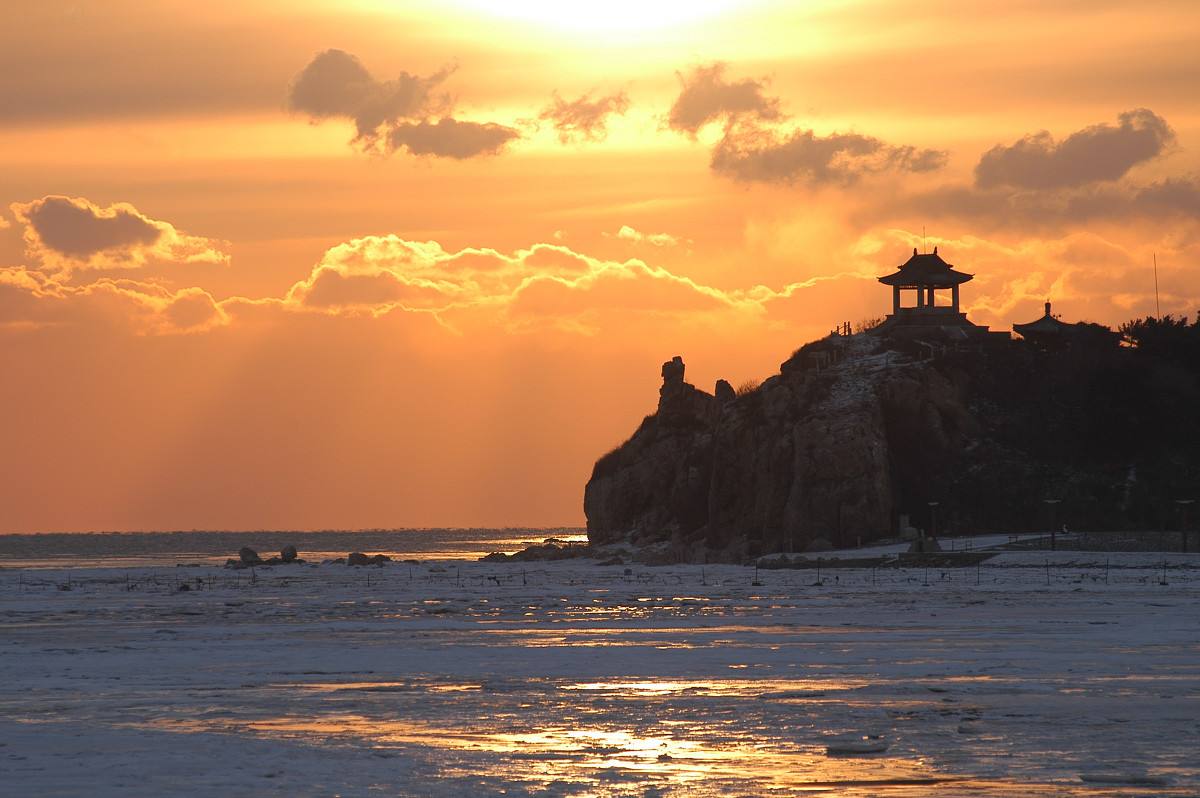 浪淘沙把酒祝东风赏析（把酒祝东风且共从容寓意）