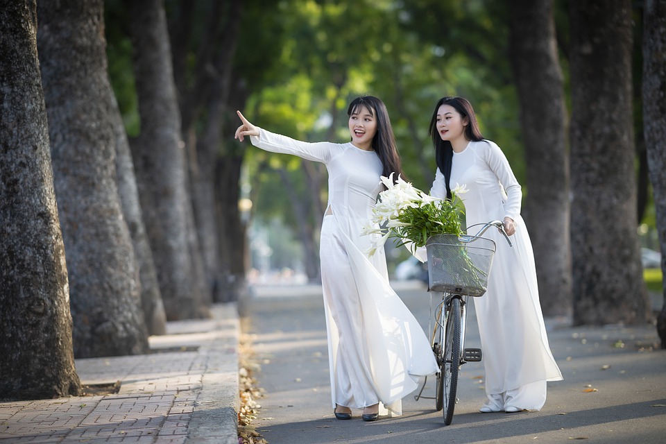 感恩朋友的最经典句子（交人交心的经典句子）