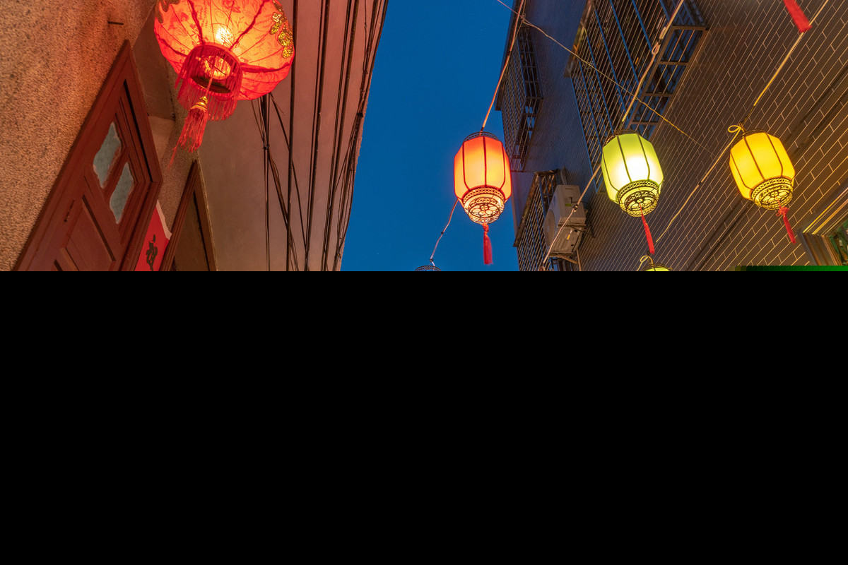 东风夜放花千树啥意思（东风夜放花千树全诗及赏析）