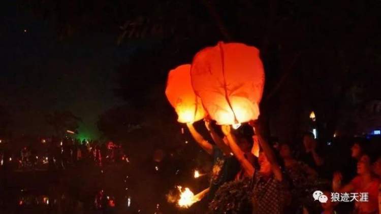 中秋节是什么时候（中秋节民间传统美食）