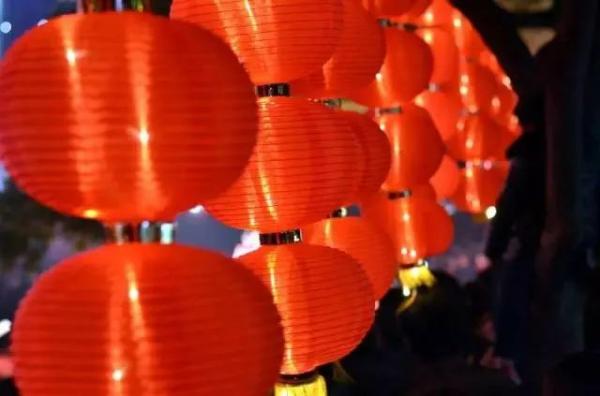 元宵节怎么过（元宵节的意义简短）