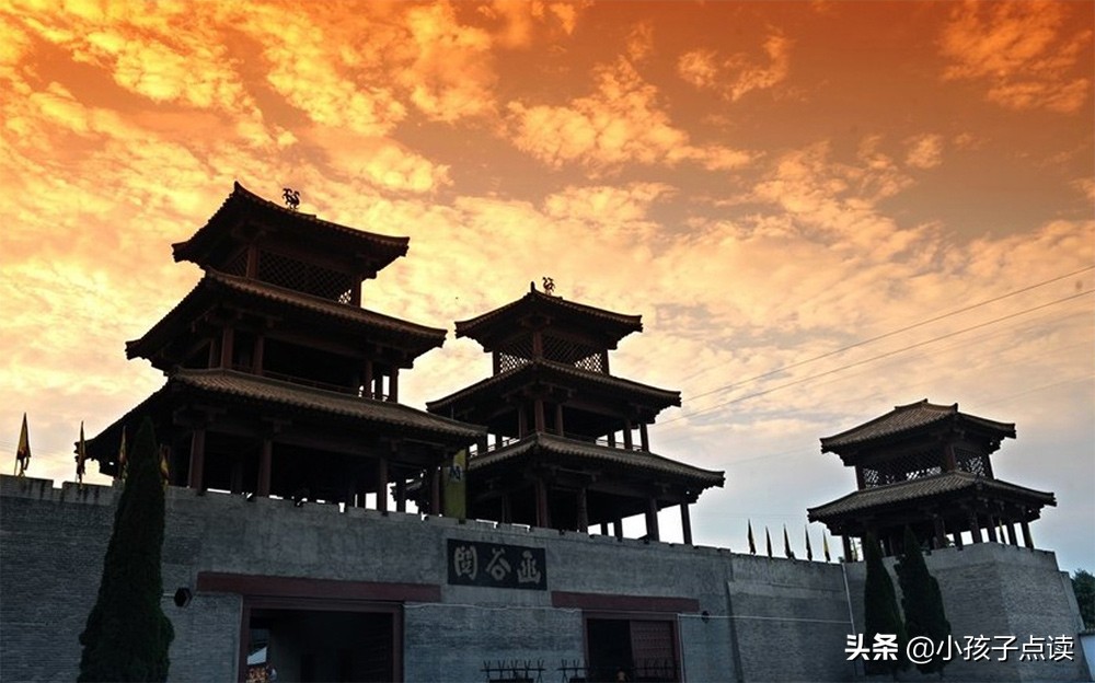 秋夜将晓出篱门迎凉有感陆游（秋夜将晓出篱门古诗）