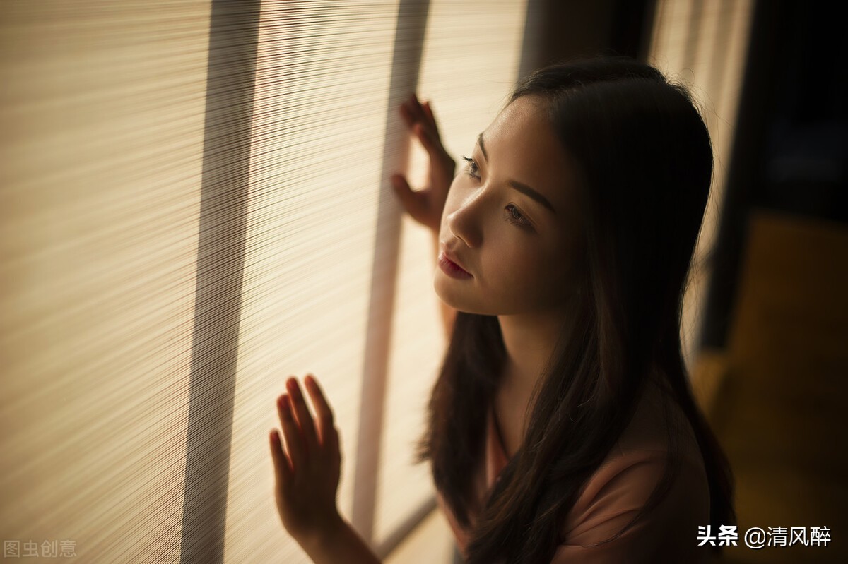 伤感签名句子简短（伤感的签名让人想哭）