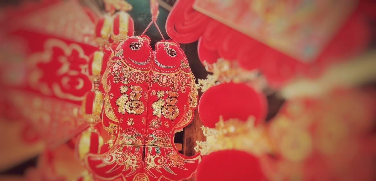 关于新年的诗有什么（描写过年的古诗欣赏）