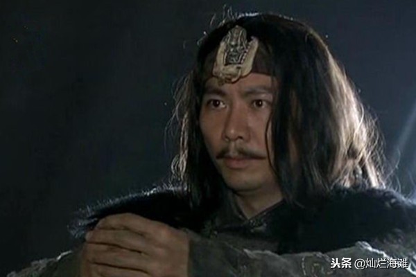 扬威耀武是什么意思（扬威耀武意思及出处）