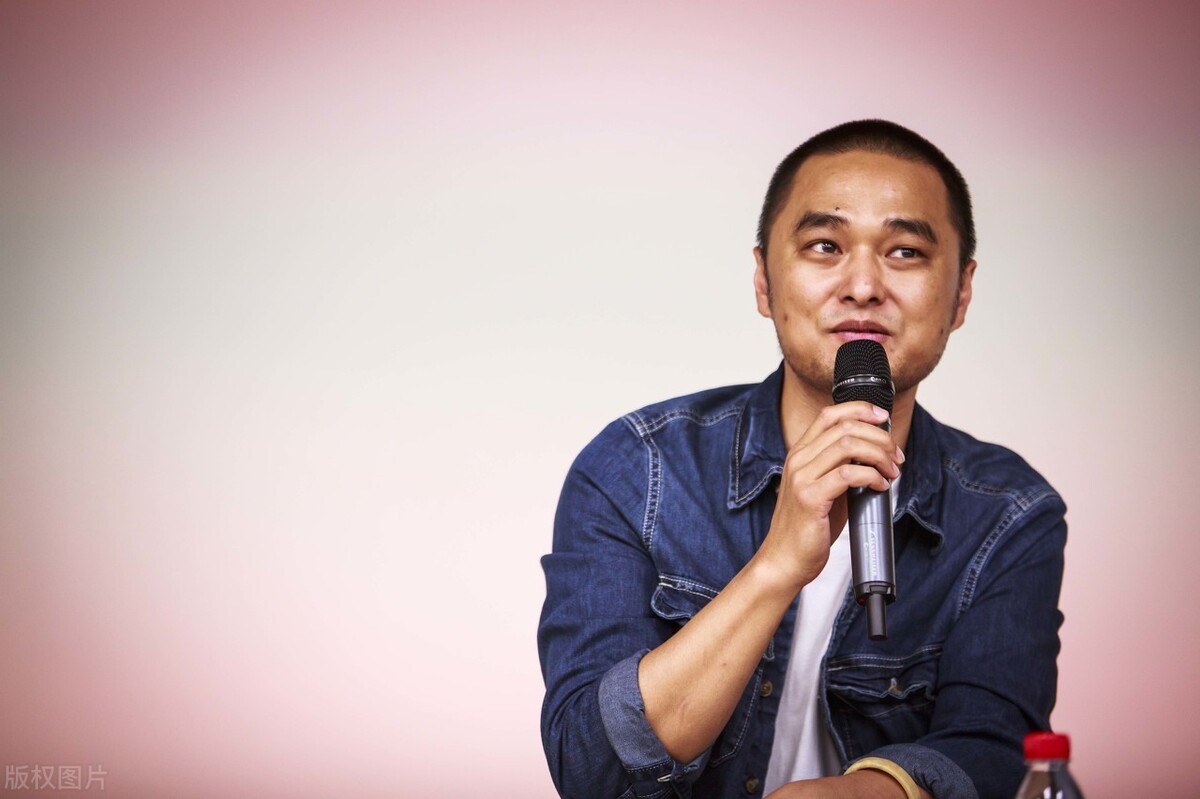 关于冯唐诗百首（冯唐诗百首全部诗作）