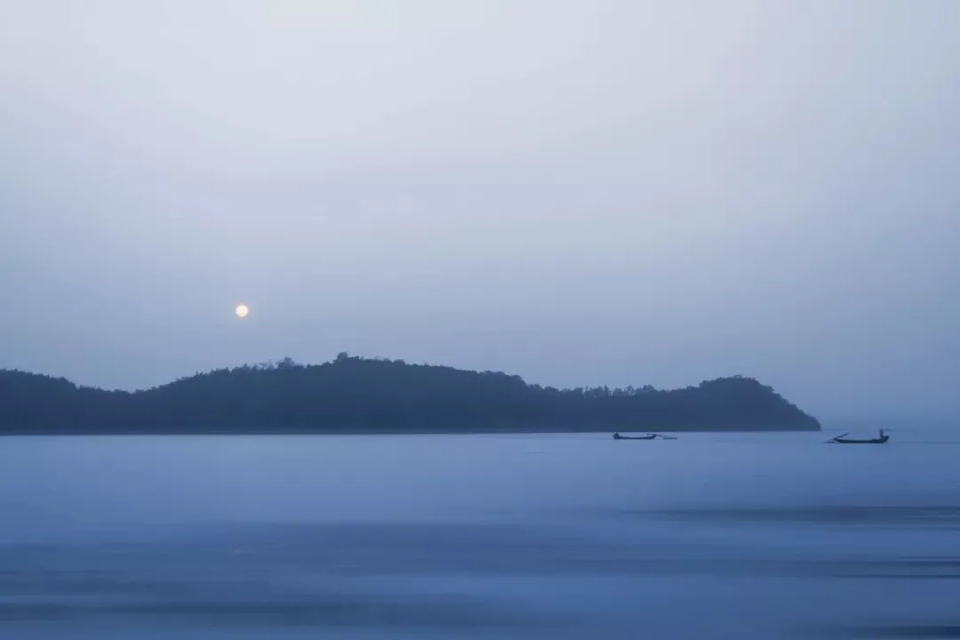 青春励志诗歌（青春励志的唯美短诗分享）