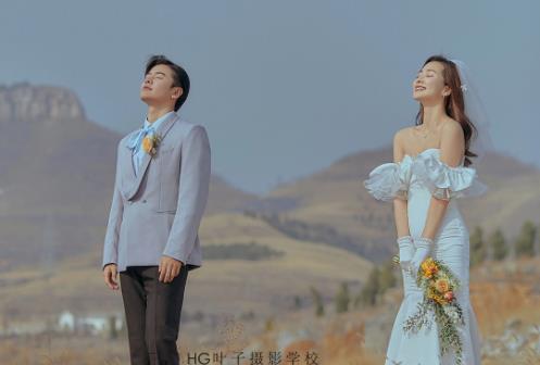 婚礼祝福文案（简单大气的新婚祝贺词）