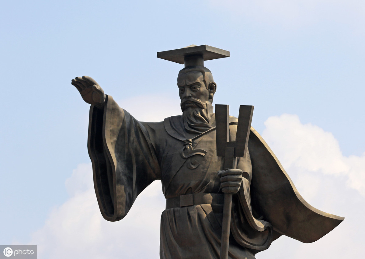 反求诸己是什么意思（反求诸己的意思及成语解释）