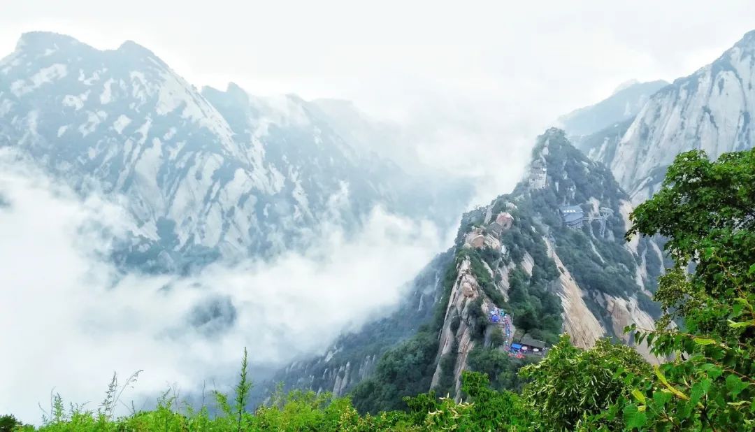 豪情壮志的诗有哪些（抒发豪情壮志的古诗欣赏）