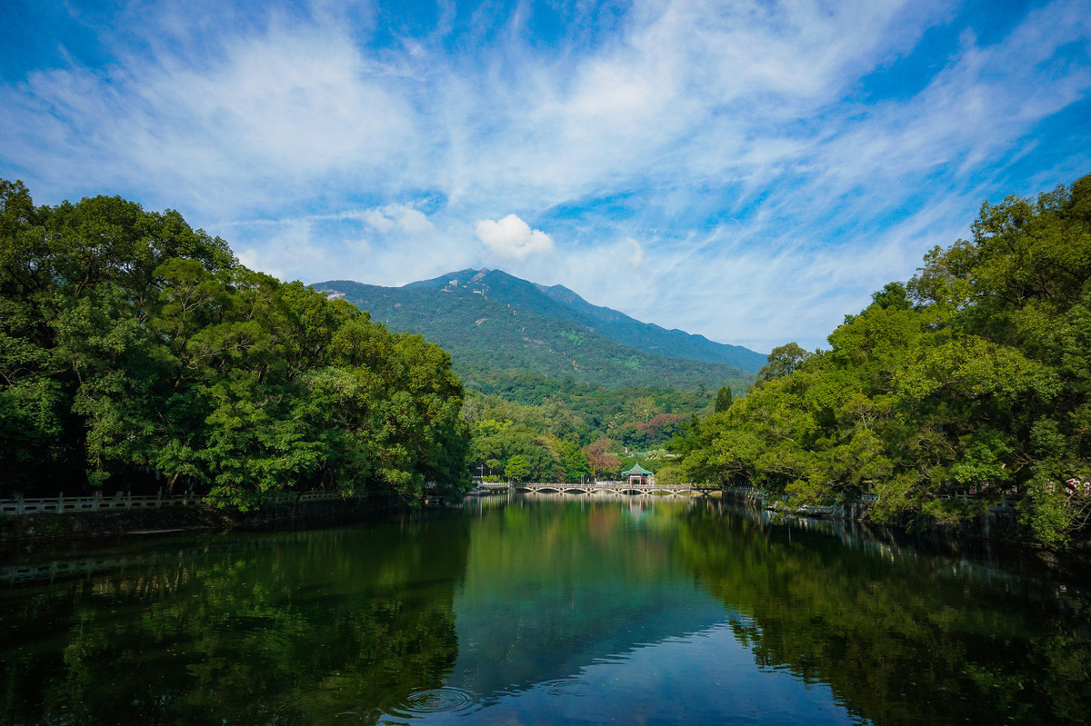 描写祖国大好河山的古诗（赞美祖国壮丽山河的诗）
